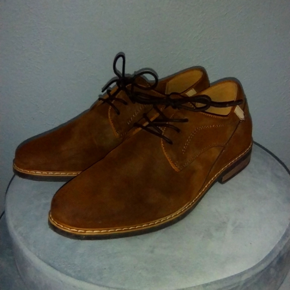 Men's Brown Dress Shoes